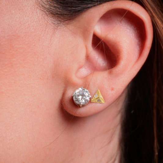 Brincos Haal Pirâmide - Prata 925